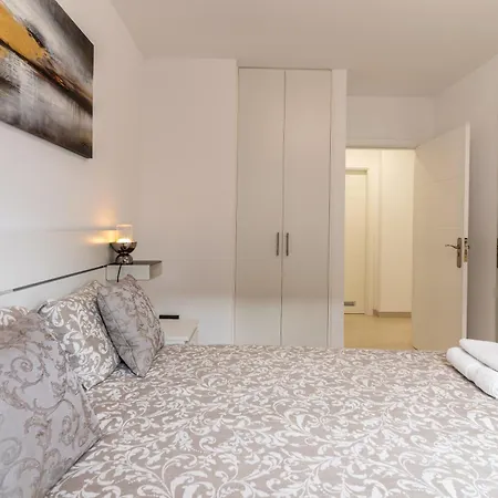 The Korner, Adeje Renovated Flat Apartment *
